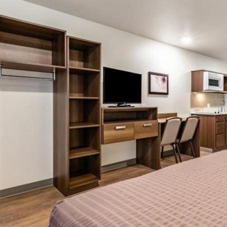 Woodspring Suites Indianapolis Airport South エクステリア 写真